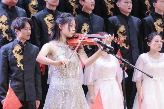 5c20f2601e0e819afe0adb047ffdbd41